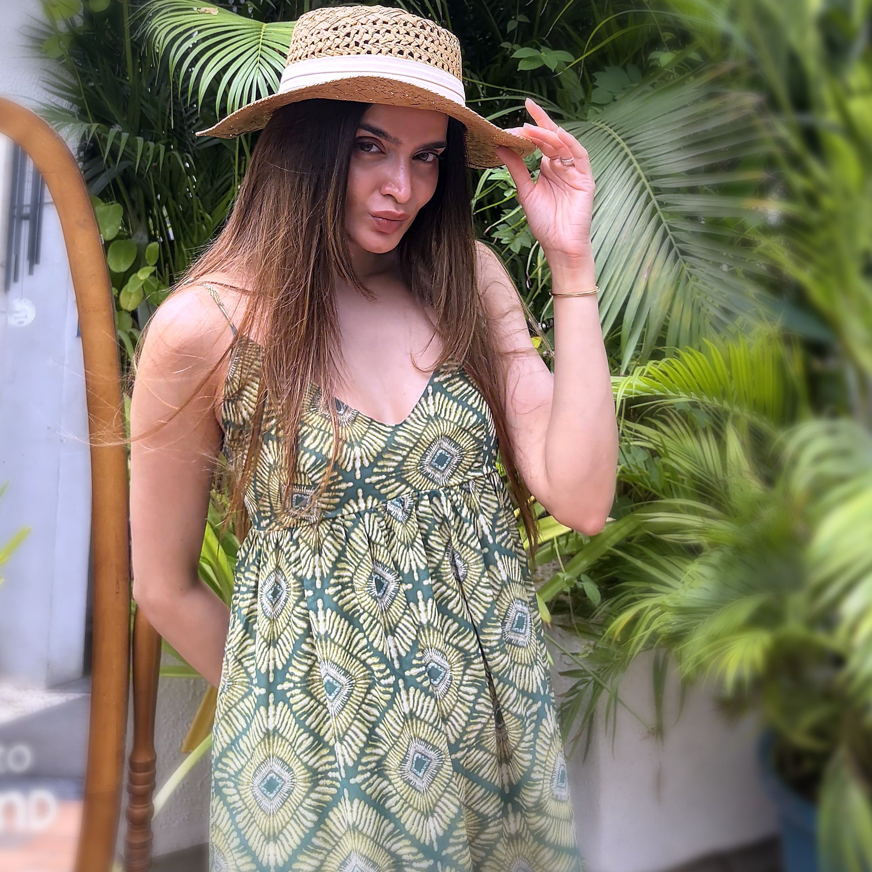 Natural Raffia Bokeh Hat